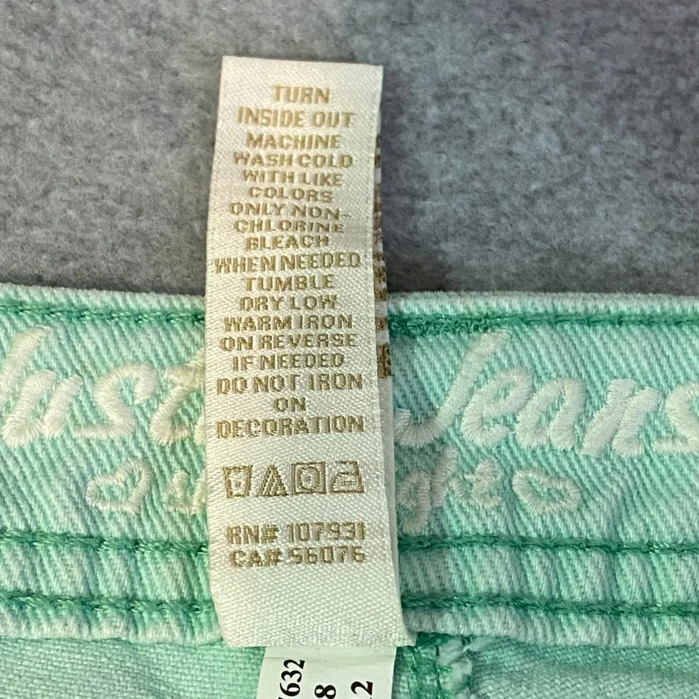 Justice Denim Shorts Kids Girls 12.5 Mint Green Frayed Raw Hem Low Rise EUC